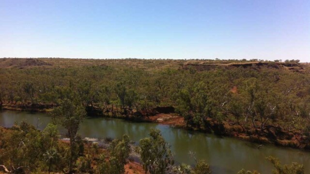 Cliff lookout near Murlamunyjunha
